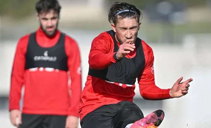 Espino y Batalla están de vuelta tras tener un día más de permiso