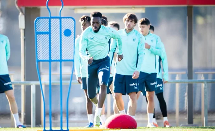 Berenguer retoma los entrenamientos grupales. Yuri y Laporte siguen fuera