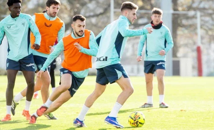 Iñaki Williams, Berenguer y Lekue no entrenan en el entrenamiento de este jueves