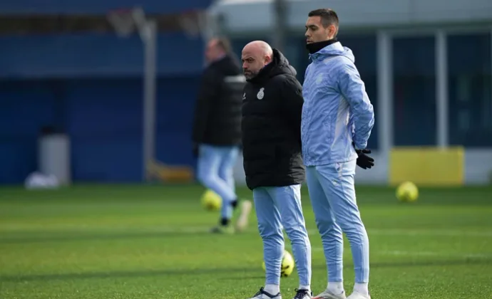 Sesión de recuperación en la Dani Jarque con la única baja de Pickel