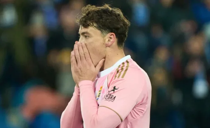 La sanción de Viñas obliga a modificar los planes con Álex Forés y Thiago Borbas