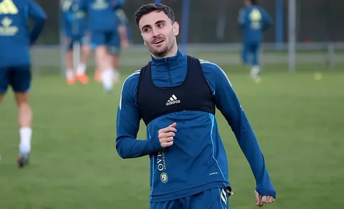 Almada no ve a Borbas listo para ser titular y ya prepara a Forés