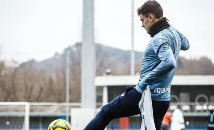 Karrikaburu vuelve al grupo en una sesión sin Herrera ni Rupérez