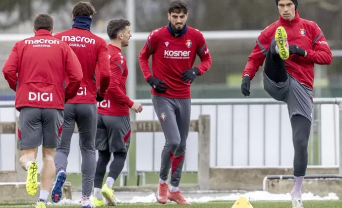 Osasuna retoma los entrenamientos sin Benito ni Boyomo