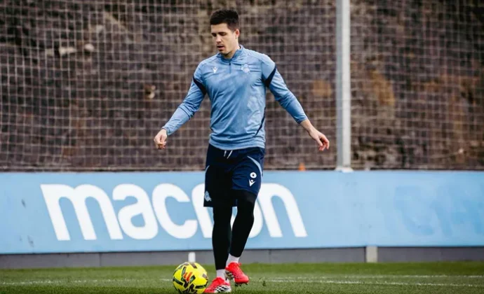 Vuelta al trabajo en Zubieta sin Sadiq, Yangel Herrera ni Rupérez