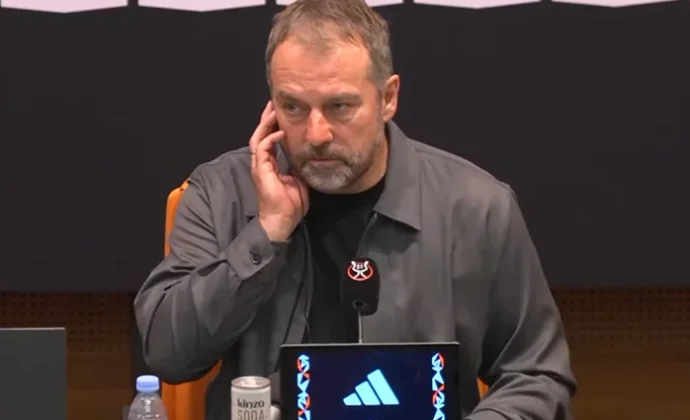 Flick analiza el triunfo y habla de Lamine Yamal y Lewandowski