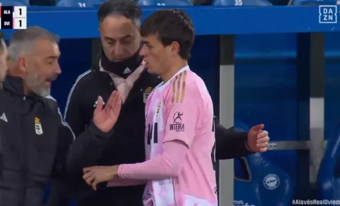 Fonseca inicia sus amenazas para entrar en el once de Almada