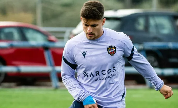 Koyalipou repire con el grupo y Luis Castro tiene tres bajas seguras