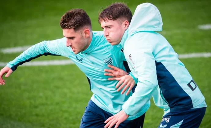Yuri repite con el grupo y Valverde sigue esperando a Laporte