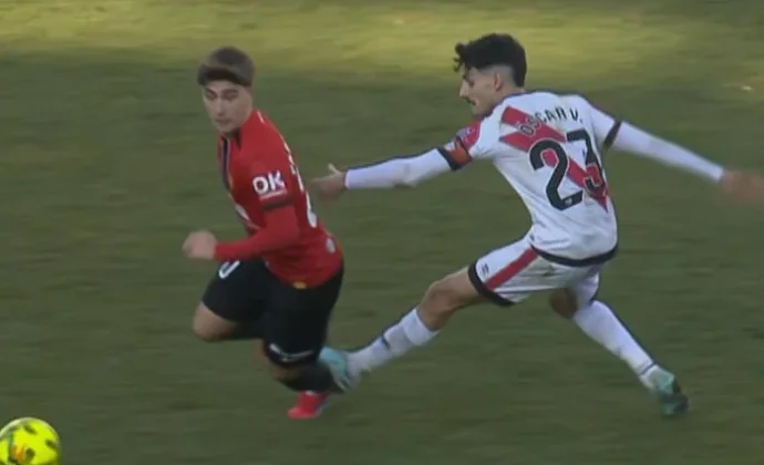 La roja a Valentín deja la medular franjirroja bajo mínimos