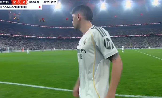 El cambio de Valverde fue porque estaba amonestado y acalambrado