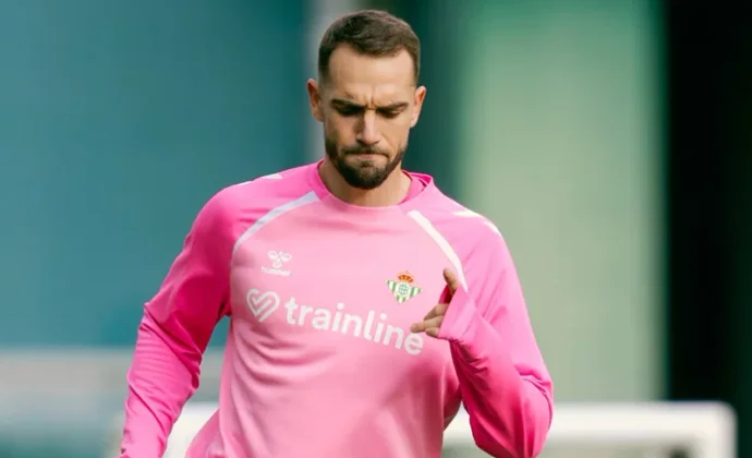 Pau López no se ejercitó este lunes porque tenía examen