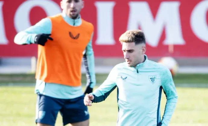 Berenguer, Laporte y Vesga siguen al margen en la vuelta al trabajo en Lezama