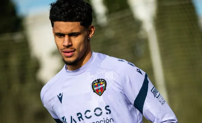 Raghouber completa su primera sesión y Paco Cortés regresa a la dinámica