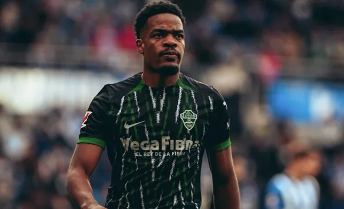 Sarabia prepara el escenario para que Diangana vuelva a la titularidad