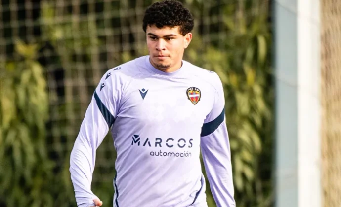 Arriaga y Matías Moreno, bajas en la sesión previa al partido contra el Real Madrid