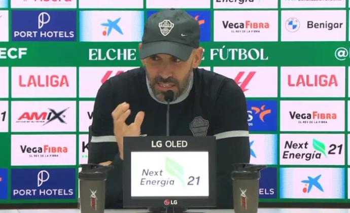 Sarabia confirma las bajas y habla de André Silva, el Sevilla y el crecimiento del equipo