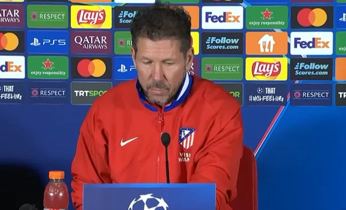 Simeone habla de Sorloth, Cardoso y el partido contra el Galatasaray