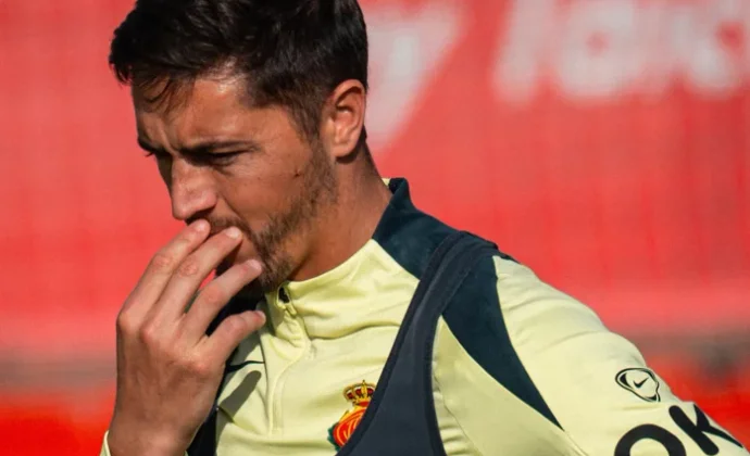 Morlanes sigue al margen del grupo y Raíllo sigue completando sesiones