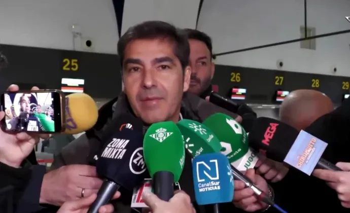 Ángel Haro, sobre Amrabat, Isco, Chimy, el PAOK, el mercado y la hoja de ruta