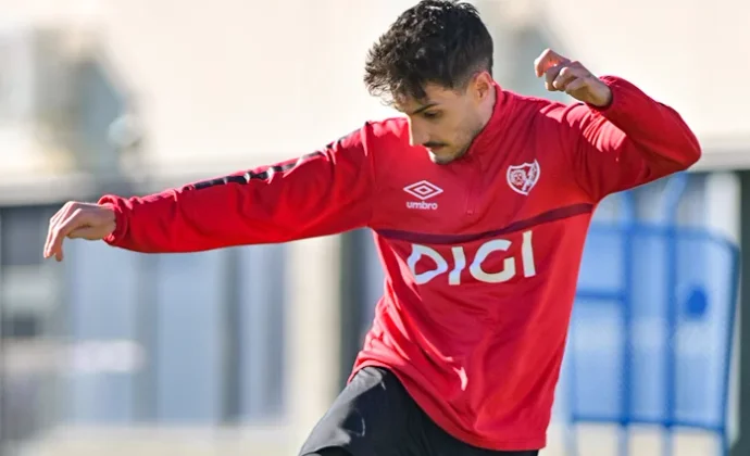 Batalla y Pathé Ciss se ausentan, mientras Unai López y Luiz Felipe repiten con el grupo