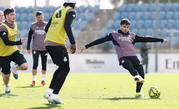 Asencio y Rodrygo trabajan parcialmente con el grupo y Brahim está de vuelta