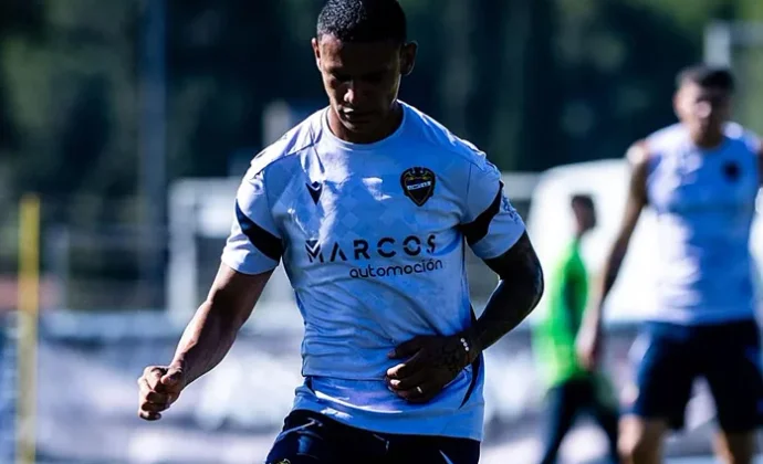 Arriaga y Moreno apuntan nuevamente a suplentes