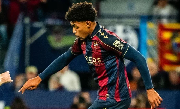 Kareem Tunde, seria duda para recibir al Elche por gastroenteritis