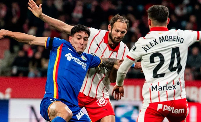 El Girona logra penetrar en el acorazado