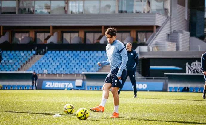 Sergio Gómez se recupera de la indisposición y Yangel Herrera está a la espera del alta médica