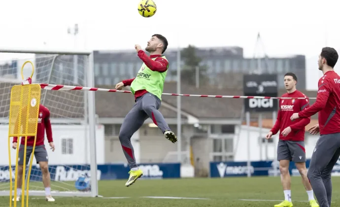 Aimar Oroz sigue al margen a dos días del Villarreal