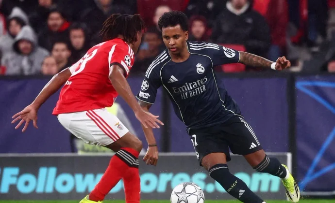 Rodrygo vuelve a la ecuación y agita la banda derecha