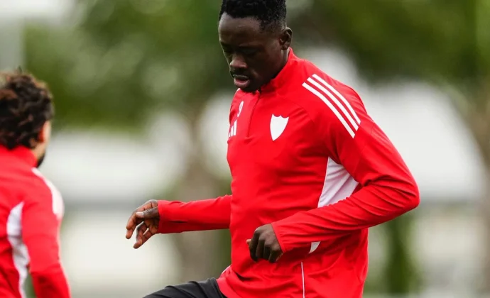 Azpilicueta vuelve a frenar y no llega a tiempo para Mallorca