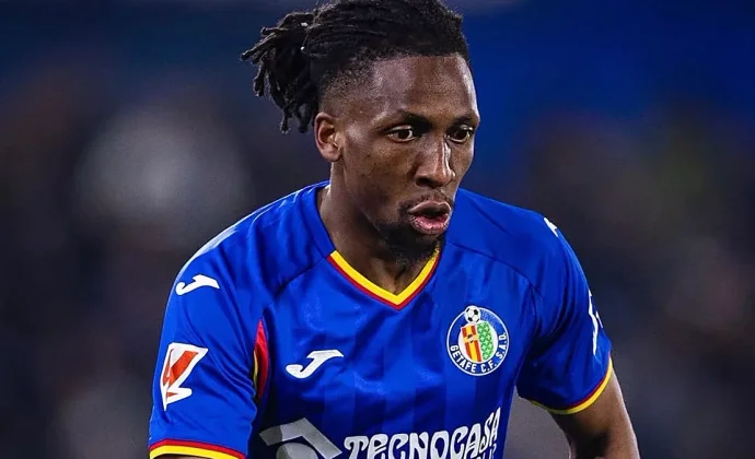Getafe y Al-Okhdood negocian la cesión de Neyou