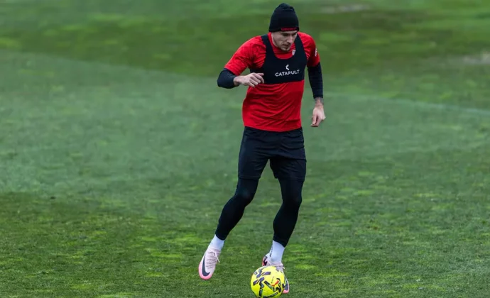 Ratiu también se suma al grupo y deja vacía la enfermería