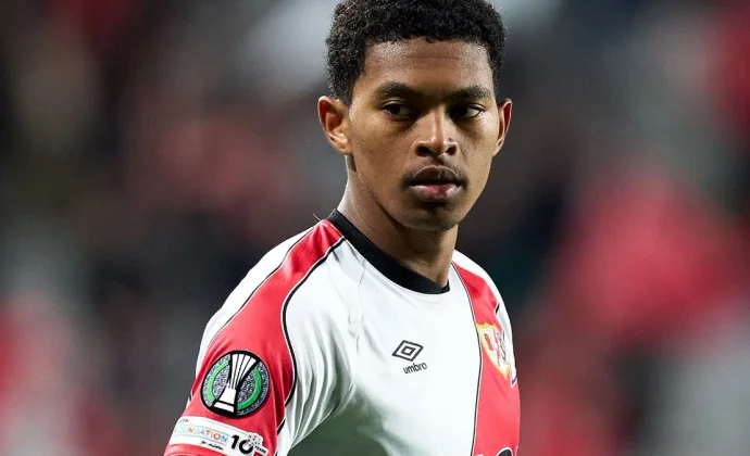 Íñigo Pérez castiga a Vertrouwd: fuera de la lista tras su error contra Osasuna