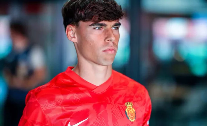 El Mallorca recupera a Jan Salas, que se quedará en el primer equpo