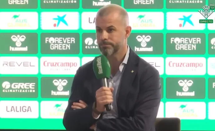 Fajardo valora cómo queda la plantilla y habla de Fidalgo, Bakambu, Robson, Deossa, Riquelme y Valentín