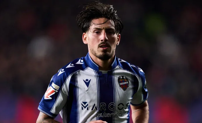 Unai Vencedor, baja contra el Athletic por la cláusula del miedo