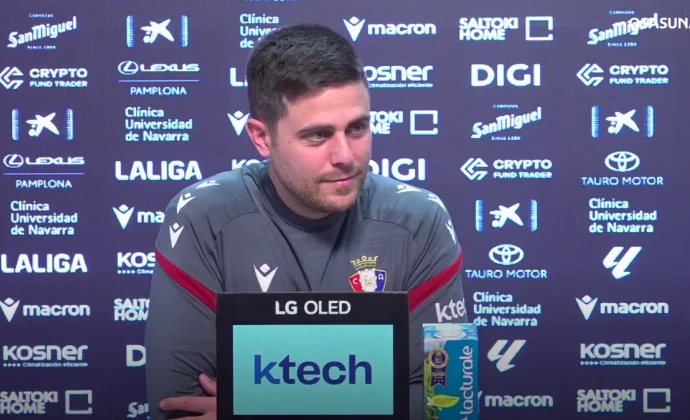 Lisci haba de Moncayola, Oroz, Muñoz, Benito, Osambela, Víctor Muñoz, Becker, Moro y no descarta un cambio de sistema