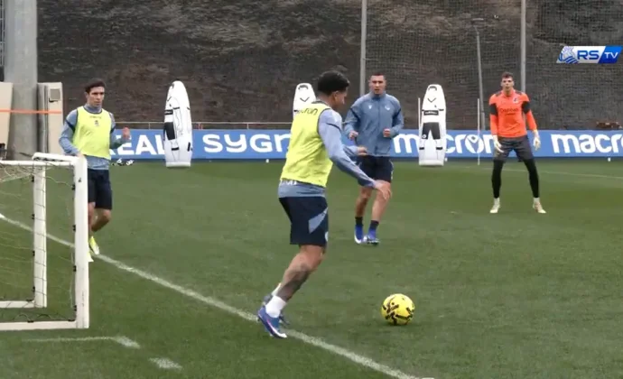 Barrenetxea sigue al margen en la vuelta al trabajo en Zubieta