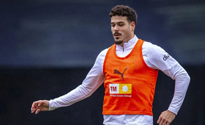 Thierry, Copete y Ugrinic empiezan la sesión del viernes con el grupo