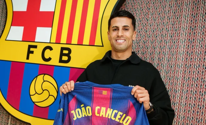 El Barcelona inscribe a Cancelo para la siguiente fase de la Champions League