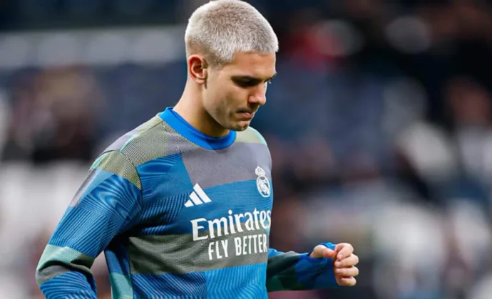 Mastantuono está pendiente de evolución por un golpe