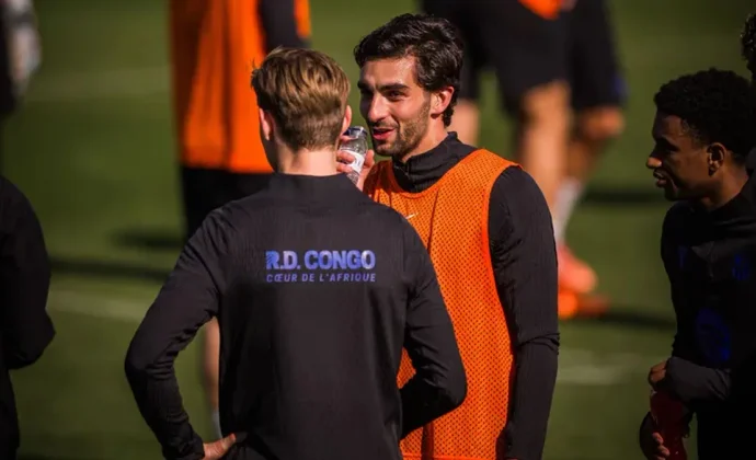 Raphinha y Rashford, bajas en el entrenamiento del miércoles