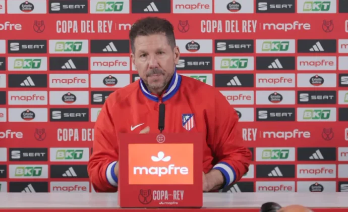 Simeone, sobre Barrios, Cardoso, Mendoza, Baena, Pubill, Hancko, Le Normand y el Barcelona