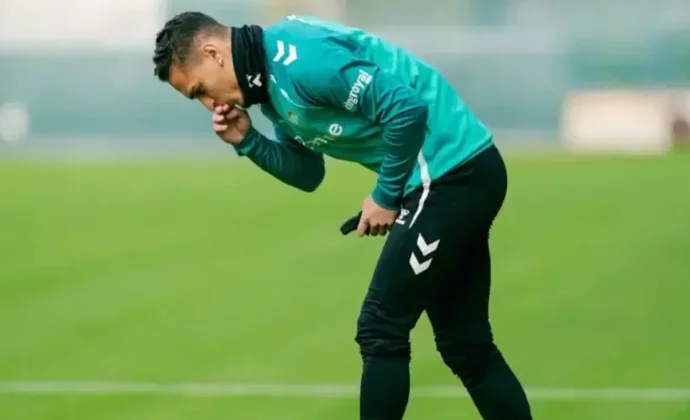 Antony vuelve al grupo, listo para seguir en el once de Son Moix