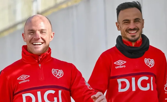 El Rayo se queda en el gimnasio por el mal estado del césped de la Ciudad Deportiva