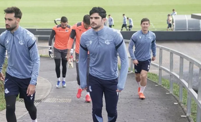 Guedes no sufre lesión, pero mañana se tomará una decisión