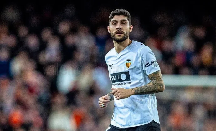 Unai Núñez, entre necesidad central y urgencia lateral